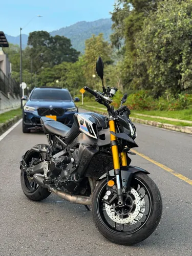 Yamaha MT-09 2022