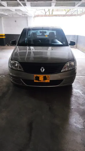 Renault logan familier 1.4