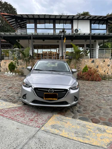 Mazda 2 Grand Touring 2016