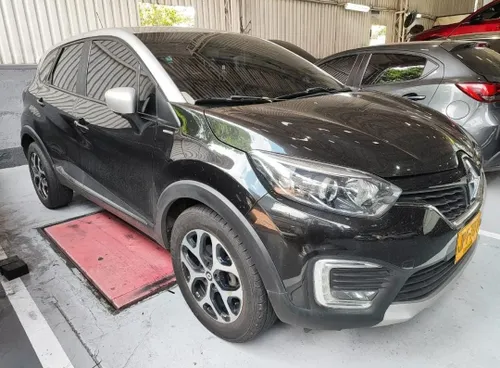 Renault Captur intens Bose 2021