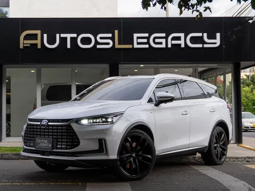 BYD Tang EV GS AT 2023  100 Eléctrica 7 puestos
