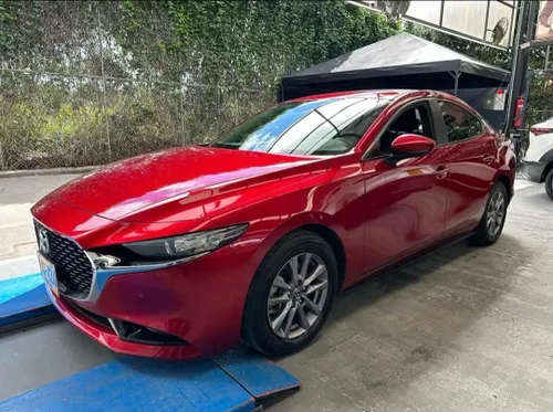 Mazda 3 Touring 2024