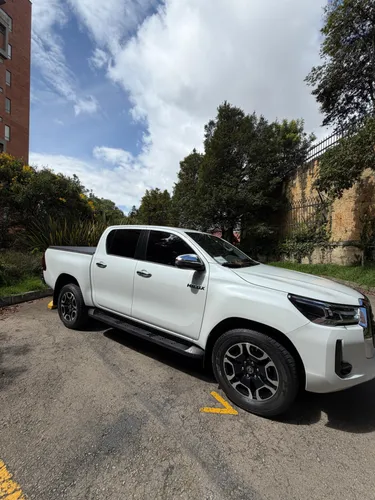 Toyota Hilux  srx 2023 blindada 28