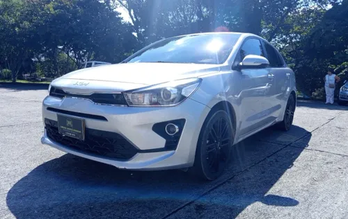 Kia rio zenith mecanico 2022