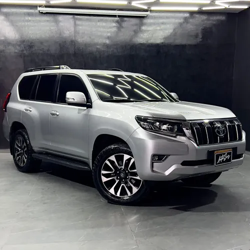 TOYOTA Prado TXL PLATA 2.8 2023 AT DIESEL