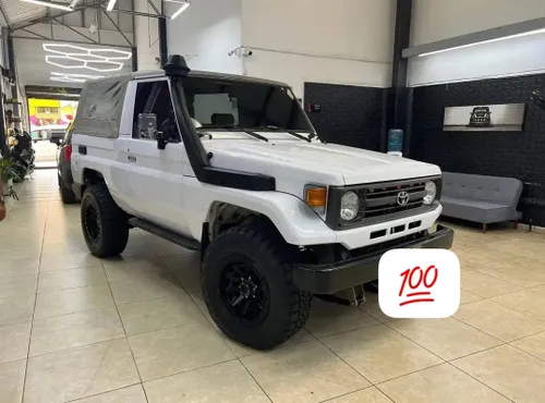 Toyota Land Cruiser macho Carpada 1997