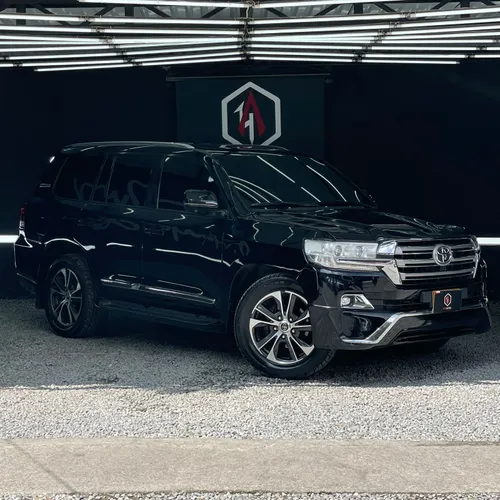 TOYOTA LC200 EXECUTIVE LOUNGE B2 2012