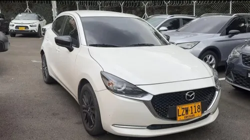 Mazda 2 Touring 2025