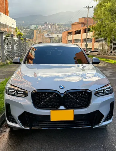 BMW X4 Xdrive 30i paquete M modelo 2024