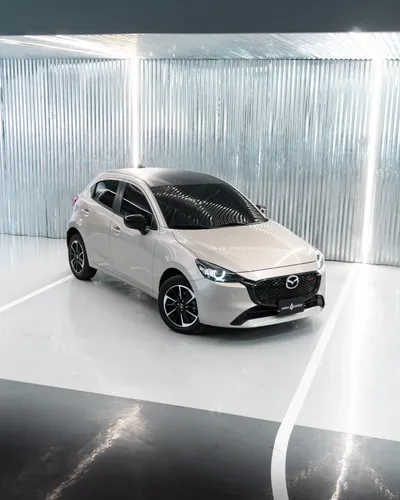 Mazda 2 Grand touring LX 2025