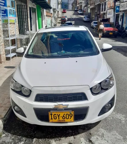 Chevrolet sonic AT 