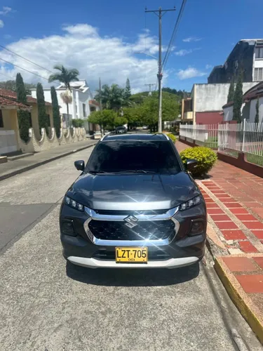 Suzuki Grand Vitara GLX Híbrida 2023 