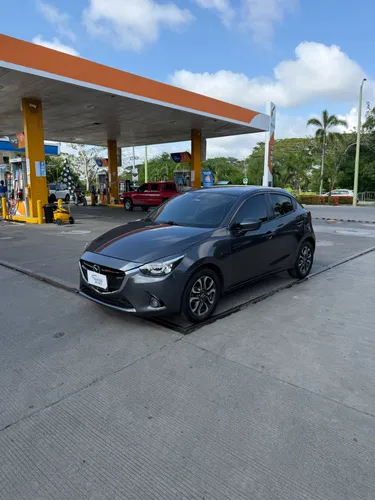 Mazda 2 Grand Touring 2016