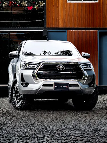 Toyota Hilux SRX 2.8 B2 2024