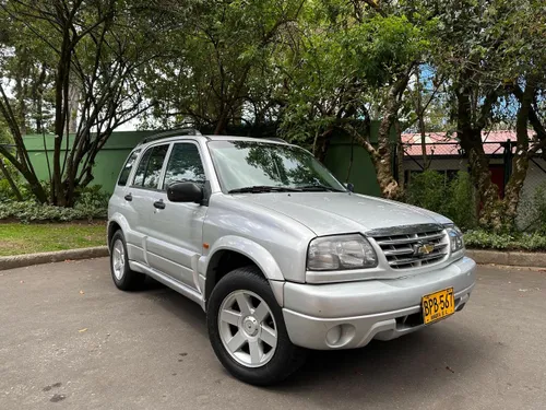 Chevrolet Grand Vitara 2005 4x4 2.5 