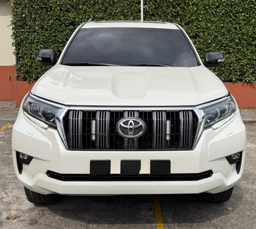 Toyota Land Cruiser Prado VX.L