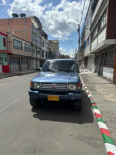 Montero Mitsubishi pajero 2002