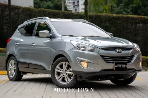 HYUNDAI TUCSON IX35 GL 2012
