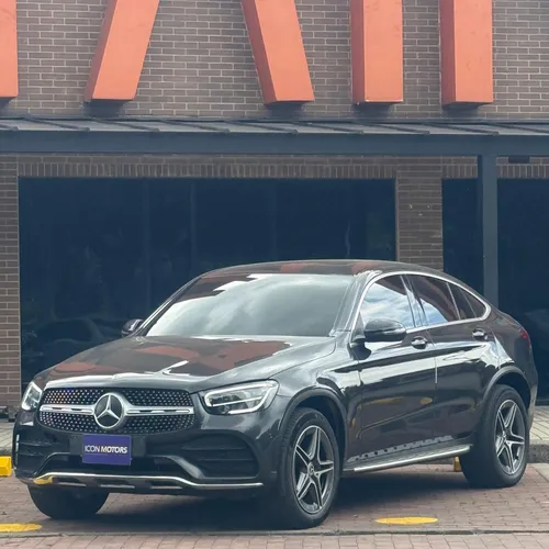 Mercedes Benz GLC300e Coupé 2022 - HÍBRIDO 