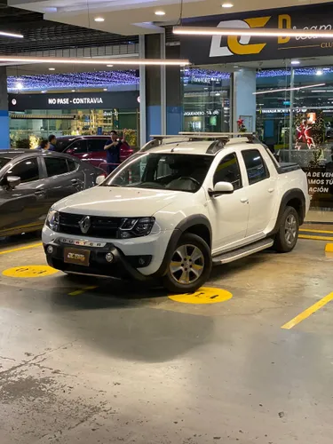 RENAULT DUSTER OROCH DYNAMIQUE 2017