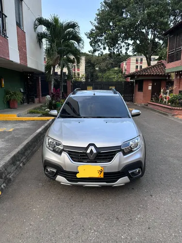 Renault Sandero Stepway modelo 2023 único portador