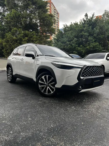TOYOTA COROLLA CROSS SEG