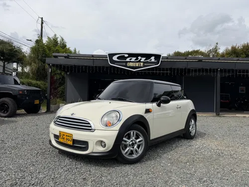 Mini Cooper MT   