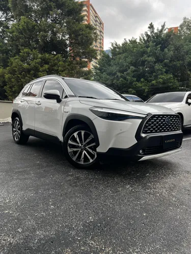 TOYOTA COROLLA CROSS SEG 2023