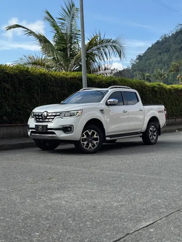 Renault Alaskan Intens 2022 AT