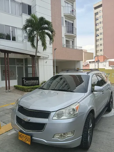 CHEVROLET TRAVERSE LT 2012