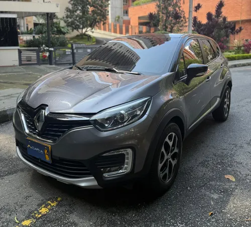 2021 Renault captur 2.0 intens at