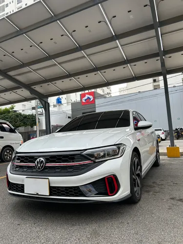 Volkswagen Jetta GLI 