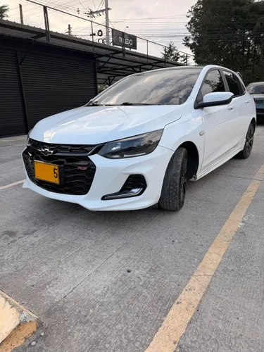 Chevrolet ónix turbo RS