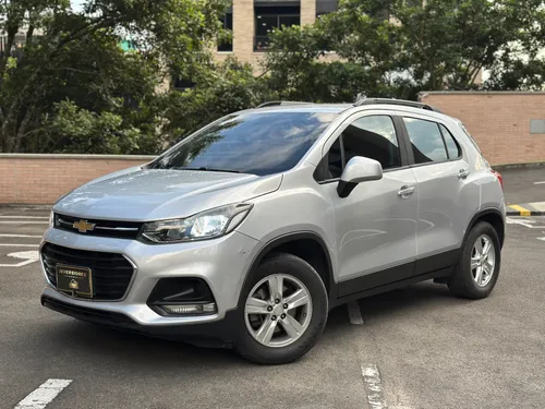 Chevrolet TRACKER 2018 full 