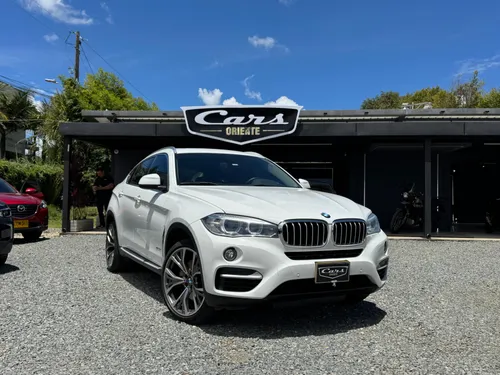 BMW X6 XDRIVE 50I   