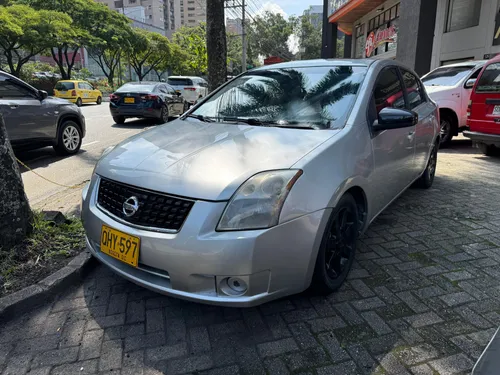NISSAN SENTRA B16 2008 2.0 cc AUTOMÁTICO 