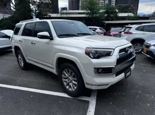 Toyota 4Runner SR5 2022