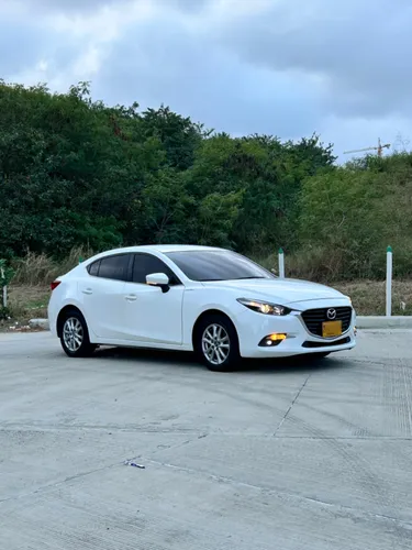 Mazda 3 touring 2018 automático 