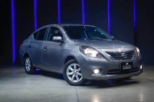 NISSAN VERSA ADVANCE MT 1600CC 2AB ABS 2013