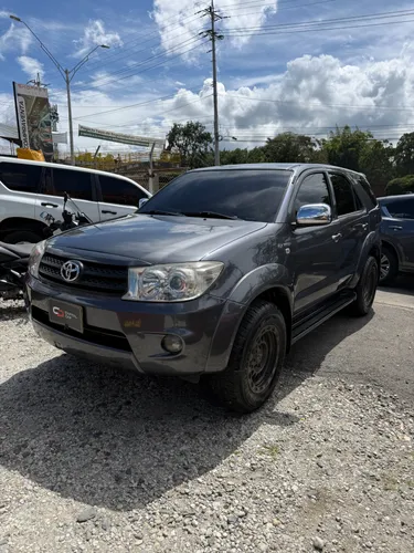 Toyota Fortuner Srv 