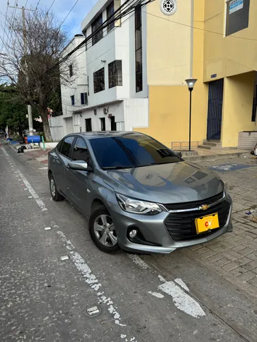 CHEVROLET ONIX TURBO LT AUTOMÁTICO 2025 