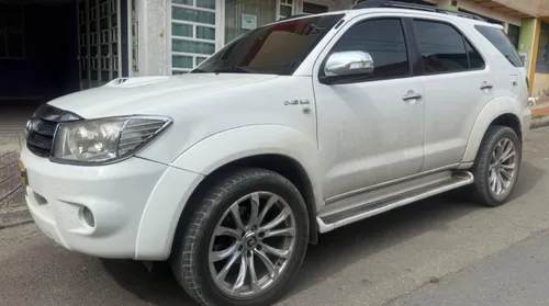Toyota Fortuner 2009 Diesel 3.0 At 4x4 
