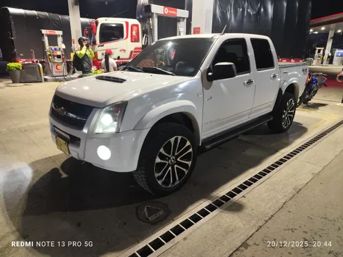 Chevrolet DMax 2010 MT 4x4 diesel 