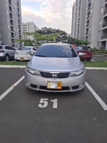 Kia cerato forte 