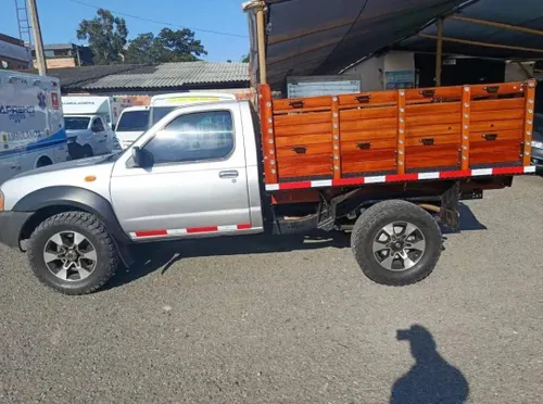 Nissan Frontier Estacas 2007