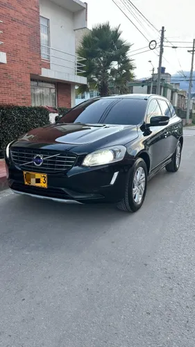 Volvo XC60 T5 2016 2.5T.  
