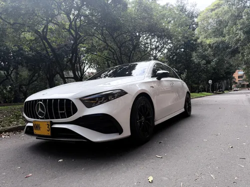 Mercedes-Benz AMG 2.0 A35 AMG 4MATIC