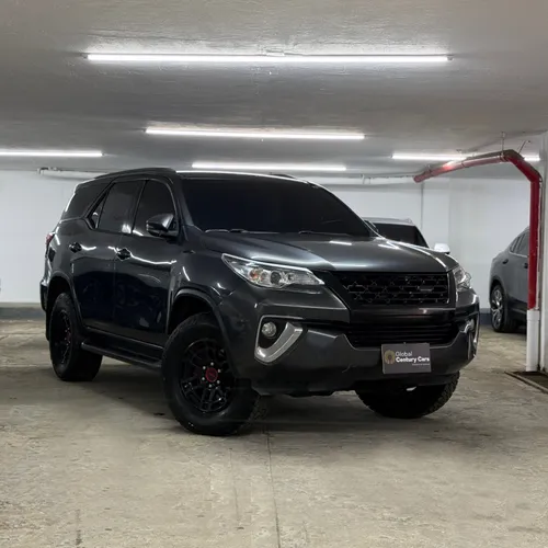 Toyota Fortuner 2.8 Diésel 4x4 2018