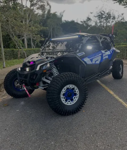 CAN-AM MAVERICK X3 MAX XRS TURBO R  2023