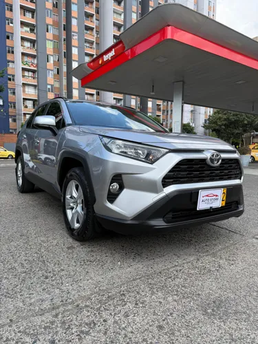Toyota RAV4 XLE 2020